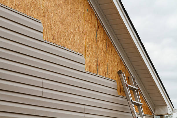 Professional Siding Contractor technician working in Wayne, PA